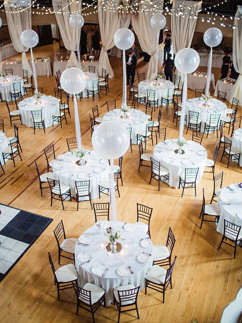 balloon wedding centerpieces ~  we ❤ this! moncheribridals.com Wedding Ballons, White Wedding Decorations, Rustic Wedding Decorations, Balloon Centerpieces, Tables And Chairs, Wedding Balloons, Wedding Table Centerpieces, Banquet Hall, Theme Ideas