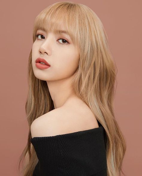 Lisa Hair, Liza Soberano, Lisa Bp, Long Blonde, Long Blonde Hair, 인물 사진, Kim Jisoo, Blackpink Photos, Lalisa Manoban