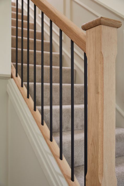 Staircase Bannister Ideas, Howdens Staircase, Shaker Staircase, Basement Railing, Metal Spindles Staircase, Diy Staircase Railing, Stair Bannister Ideas, Modern Stair Railing Ideas, Pine Staircase