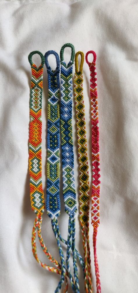 70s Friendship Bracelet, Earth Tone Friendship Bracelet, Aztec Friendship Bracelet, Yarn Friendship Bracelets, Aztec Bracelet, Brazilian Bracelet, Cool Friendship Bracelets, String Bracelet Patterns, Diy Friendship Bracelets Tutorial