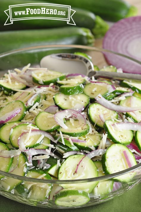 Our Zucchini Salad recipe is simple, but flavorful! It is also #lowfat #lowfatrecipes #healthyrecipes #summersalads #sidesalads #sidedishes Zucchini Salad Recipes, Zucchini Salad, Yummy Salad Recipes, Main Dish Salads, Zucchini Recipes, Side Salad, Yummy Sides, Vegetable Side Dishes, Cooking Dinner