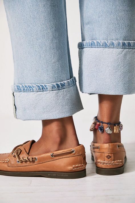 Sperry 2-Eye Boat Shoes | Free People Sperry Boat Shoes Outfit, Sperry Shoes For Women Outfits, Boat Shoes Outfit Women, Boat Shoes Outfit Women's, Sperry Shoes Outfit, Lina Core, Sperry Outfit, Boat Shoes Outfit, Shoes With Shorts