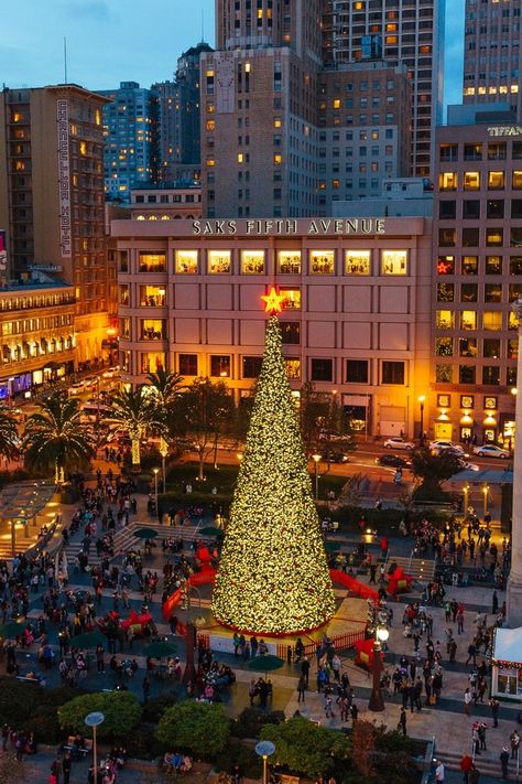 10 Best Things To Do At Christmas In San Francisco, California Things To Do At Christmas, Christmas In San Francisco, Union Square San Francisco, California Christmas, Best Christmas Lights, Christmas Destinations, Nyc Christmas, Best Christmas Markets, Christmas In The City