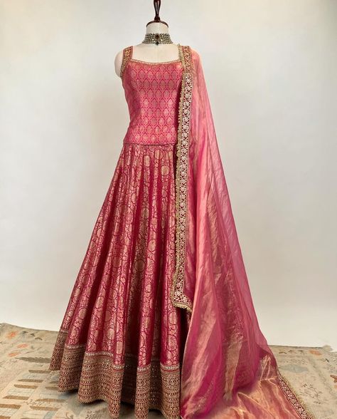 Event Advertisement, Everything But The Bagel Seasoning, Latest Bridal Lehenga Designs, Everything But The Bagel, Trendy Outfits Indian, Indian Outfits Lehenga, Lehenga Designs Simple, Bagel Seasoning, Indian Bride Outfits