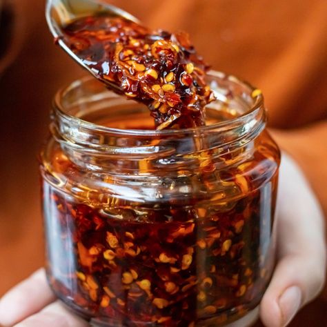 MOB Kitchen — Crispy Chilli Oil Chilli Crisp Recipe, Crunchy Chili Oil, Chilly Oil, Chilli Oil Recipe, Crispy Chilli Oil, Tofu Sushi, Mob Kitchen, Chili Oil Recipe, Bowl Of Noodles