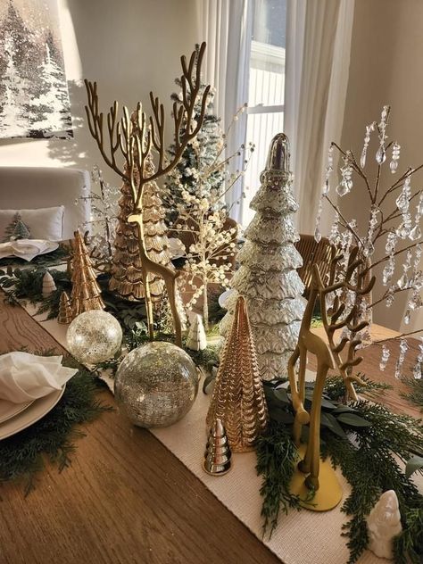 Table Top Christmas Decor Ideas, Christmas Table Top Ideas, White Silver And Gold Christmas Decor, New Year Centerpiece Ideas, Reindeer Centerpieces, Reindeer Decorations Christmas, Dining Table Christmas Decor, Chandelier Christmas Decor, White And Gold Christmas Decor