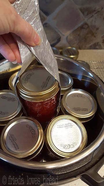 Frieda Loves Bread: Safe Water Bath Steam Canning With Your Instant Pot Pressure Cooker: Part One Steam Canning, Water Bath Cooking, Front Yard Flower Bed, Hot Water Bath Canning, Instant Pot Steam, Canned Strawberries, Canning Peaches, Canning Vegetables, Strawberry Jam Recipe