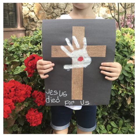 Good Friday Crafts, Palm Sunday Crafts For Kids, Palm Sunday Decorations, Palm Sunday Crafts, Easter Sunday School, Children's Church Crafts, Easter Preschool, Sunday School Crafts For Kids, Bible School Crafts