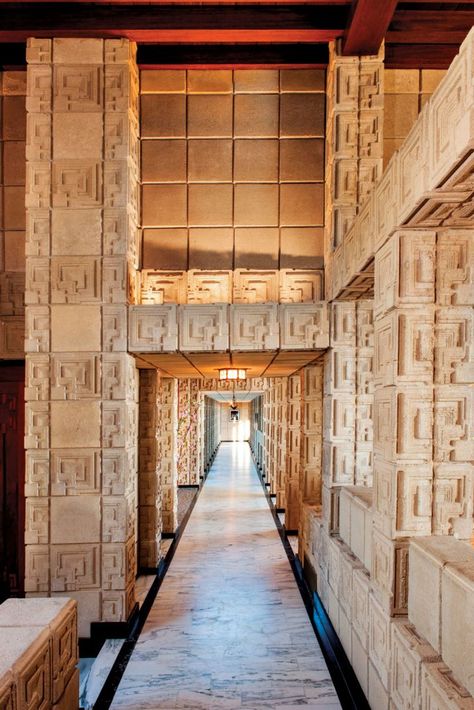 Carved-geometric patterns gives the industrial concrete material a decorative element. - photo: Mary E. Nichols Ennis House, Frank Lloyd Wright Architecture, Frank Lloyd Wright Homes, Leaded Glass Windows, Revival Architecture, Los Angeles Real Estate, Prairie Style, Frank Lloyd, Frank Lloyd Wright