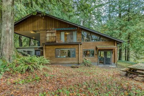 Spacious 3BR Riverfront Columbia Gorge - Cabins for Rent in Washougal, Washington, United States - Airbnb Washougal Washington, Columbia Gorge, Private Hot Tub, Forest View, Quiet Beach, Swimming Holes, Log Homes, 3 Bed, Home Signs