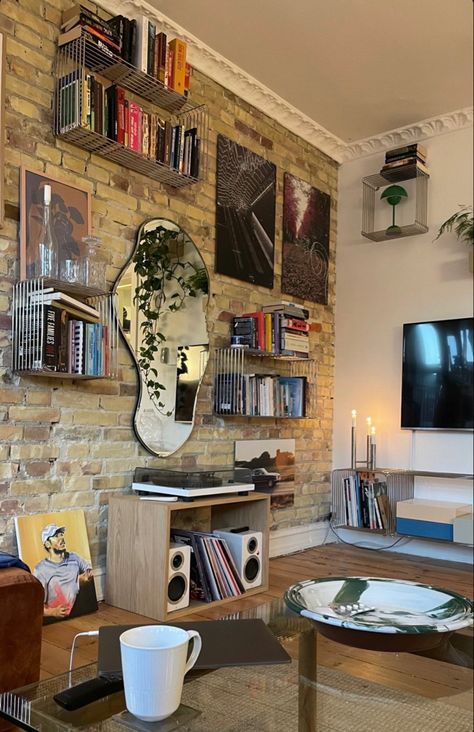 Artsy Loft Interior Design, Artsy Loft Apartment, Modern Artsy Living Room, Masculine Apartment Aesthetic, New York Studio Apartment Aesthetic, Guys Apartment Decor, Modern Eclectic Apartment, Guys Bedroom, Ny Apartment