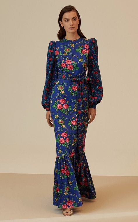 This dress worn by Villanelle is by a brand founded by Susie Cave (former Nineties wild child and wife of singer Nick Cave), and is loved by fashionistas and royalty alike Vampires Wife Dress, Susie Cave, Wife Dress, Vampires Wife, Vampire's Wife, The Vampires Wife, Floral Dress Outfits, Floral Dress Casual, Fashion Design Clothes