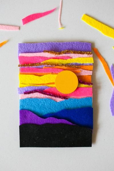 Arts And Crafts Summer Camp, Collage Projects For Elementary, Elementary Art Projects With Felt, Summer Camp Art And Craft Activities, Felt Collage Art, Kindergarten Fiber Art Projects, Summer Solstice Art For Kids, Older Elementary Art Projects, Bubble Art Project