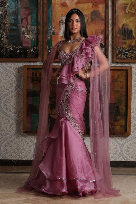 Mauve Organza Drape Mermaid Saree With Blouse. Latest Sangeet Outfits, Mermaid Saree Draping, Mermaid Saree, Sangeet Dresses, Sangeet Ceremony, Sangeet Outfit, Mens Kurta, Drape Saree, Outfits Dresses