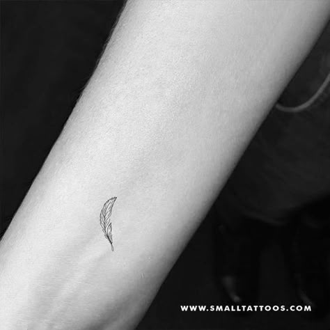 5a0dab0cb023d5373045a1315fbe4afb Minimalist feather tattoo on inner forearm, small and elegant tattoo design, www.smalltattoos.com. | Sky Rye Design Mini Feather Tattoo, Tattoo Feathers, A Feather Tattoo, Feather Tattoo Ear, White Feather Tattoos, Quill Tattoo, Small Feather Tattoo, Vogel Tattoo, Birds Feathers