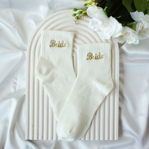 Good fabric something small the top Bridesmaid Socks, Wedding Accessories For Bride, Seamless Socks, Embroidered Socks, Red Socks, Wedding Socks, Personalized Embroidery, Princess Bride, Summer Weddings