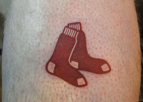 Boston Red Sox. If they win the W'S 2013.... Boston Redsocks, Boston Red Sox Tattoos, Red Sox Tattoo, Boston Tattoo, Boston Red Sox Logo, Red Sox Logo, Red Sox Nation, Finger Tats, Red Socks Fan