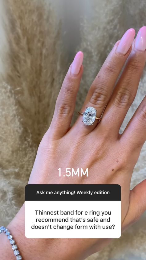 Emma Mcdonald Ring, Emma Macdonald Ring, Hailey Bieber Engagement Ring, Emma Mcdonald, Ring With Gold Band, Emma Macdonald, Spoiled Wife, Dream Wedding Ring, Wedding Lookbook