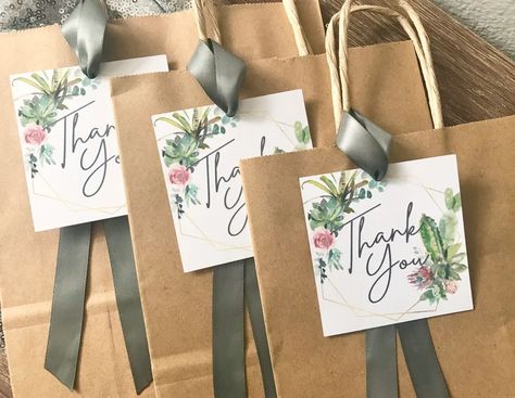 Thank You Bags qty. 1 Wedding Thank You Bags Thank You | Etsy Airplane Birthday Decorations, Confetti Party Decorations, Decorated Gift Bags, Thank You Bags, Gift Bags Diy, Gift Wrapping Inspiration, Kraft Bag, Wedding Gift Bags, Wedding Welcome Bags