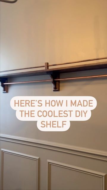 Alyssa | Furniture & DIY on Instagram: "You can find a more thorough walkthrough and the products I used in my story highlights. Feel free to reach out for help! I used a six foot board and five foot pipe. I couldn’t source a six foot dowel so I used two smaller dowels, the connection hidden within the middle post. Happy creating! It all started when I desperately wanted a shelf with a rail but refused to pay almost $200 for a six foot brass rail. So I piecemealed my own together! The corbels Shelves With Railings, Diy Shelf With Hanging Rod, Diy Wood Brackets For Shelves, Diy Gallery Rail Shelf, Shelf Brackets Diy, Easy Diy Shelf, Diy Corbels, Hidden Shelf Brackets, L Bracket Shelves