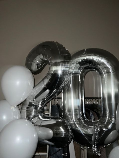 20th Birthday Astethic, 20 Balloons Birthday, 20th Bday Aesthetic, 20 Aesthetic Birthday, 20 Tahun Birthday, Birthday Party 20 Years, 20th Aesthetic, 20 Birthday Balloons, Happy Birthday 20th Birthday