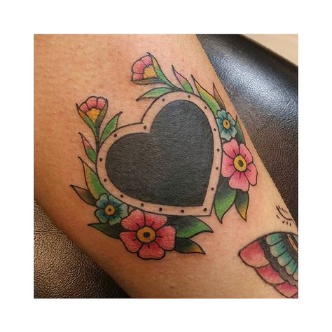 black heart flowers Black Out Heart Tattoo, Star Tattoo Cover Up, Heart Tattoo Cover Up, Heart Cover Up Tattoo, Black Heart Tattoo, Heart Flower Tattoo, Traditional Heart Tattoos, Black Heart Tattoos, Tato Suku