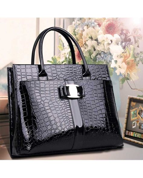 Leather Bag Women Handbags, Stylish Leather Bags, Red Leather Bag, Handbags Casual, Leather Handbags Women, Crocodile Pattern, Fancy Bags, Beautiful Handbags, Womens Purses