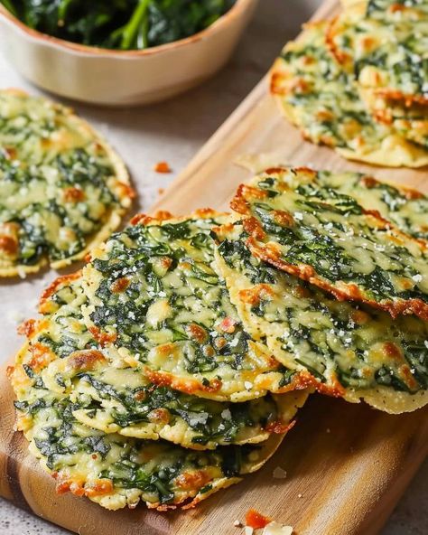 Best Cauliflower Recipes Healthy, Spinach Taco Shells, Cauliflower Spinach Taco Shells, Spinach Cauliflower Recipes, No Carb Foods Recipes, Recipes For Dieting, Cauliflower Flatbread, Cauliflower Taco, Recipes Broccoli