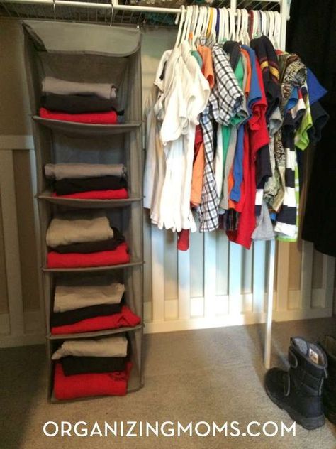 Using a hanging storage piece to organize school uniforms. School Uniform Organization, Organization For Clothes, Uniform Organization, Toddler School Uniforms, Organize School, Square Foot Gardening Layout, Organizing School, Toddler School, Thrifty Living