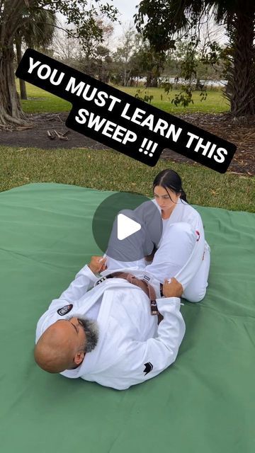 Rafael Soares Gomes on Instagram: "Lasso guard transition to a beautiful sweep and armbar !
That's a sweep that I would like to apply more often !

#bjj #jiujitsu #jiu-jitsu #bjjsweep" Bjj Drills, Jiu Jitsu Gi, Drills, Self Defense, Sweet Dreams, Martial Arts, Tips And Tricks, Defense, You Must