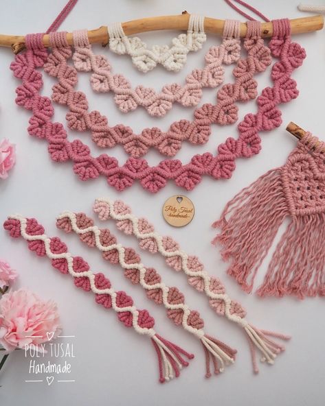 3 Macrame bookmarks with hearts in pink, Macrame Leaf Half Mandala in pink created by Poly Tusal Handmade. Mandala Step By Step, Macrame Bookmarks, Macrame Bookmark, Half Mandala, Macrame Heart, Macrame Inspiration, Unique Macrame, Macrame Wall Hanger, Macrame Tutorials