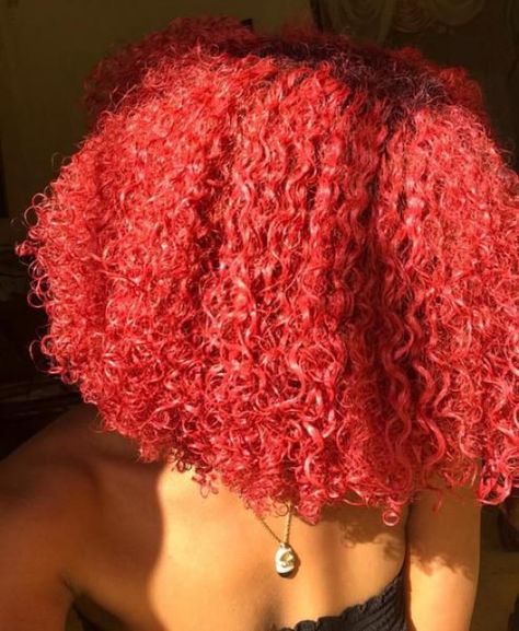 Temp Hair Color, Natural Hair Colors, Kadeřnické Trendy, Red Curly Hair, Temporary Hair Color, Dyed Natural Hair, Hair Wax, Natural Hair Tips, Hair Painting