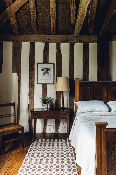 A WINTER WEEKEND - SLOWING DOWN IN SUFFOLK - Lobster and Swan Faux Timber Frame Interior, Tudor Interior, English Bedroom, Winter Weekend, Cosy Home, Room Book, Happy Buddha, Zakopane, Cottage Interiors