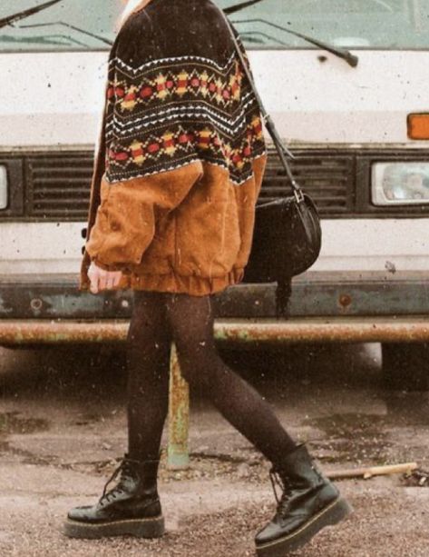 Mode Grunge, Mode Hippie, Outfits 90s, Mode Boho, Moda Boho, Stil Inspiration, Vintage Mode, Elegantes Outfit, Hippie Outfits