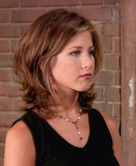 Rachel Green Hair, Rachel Haircut, Rachel Hair, Jennifer Aniston Hair, Bangs With Medium Hair, Girl Haircuts, Penteado Cabelo Curto, Medium Hair Cuts, Great Hair