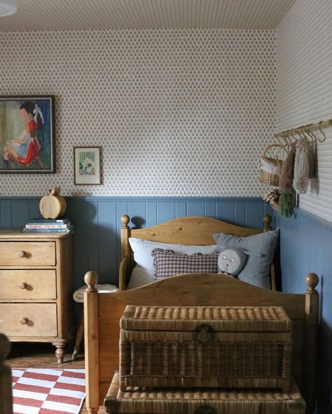 De Nimes Farrow Ball, Vintage Boys Room, Boys Room Blue, Vintage Kids Room, Fredrikstad, Big Boy Bedrooms, Bedroom Reveal, Toddler Boys Room, Nursery Room Inspiration