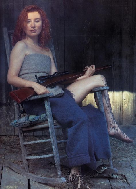 Tori Amos Woman Singing, Tori Amos, Sing To Me, All Music, My Favorite Music, John Lennon, Album Art, Music Artists, Album Covers