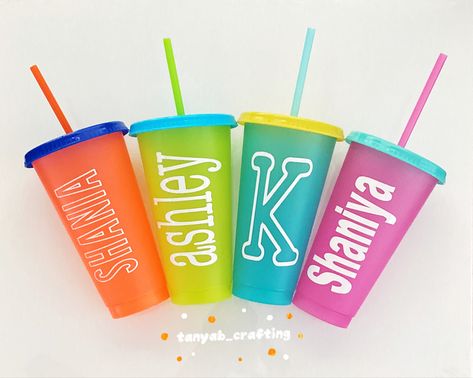 Colour Changing Cups Cricut, Cups Cricut, Plastic Cups Design, Cricut Cups, Color Changing Cups, Vinyl Tumblers, Cold Cups, Tumbler Ideas, Custom Cups