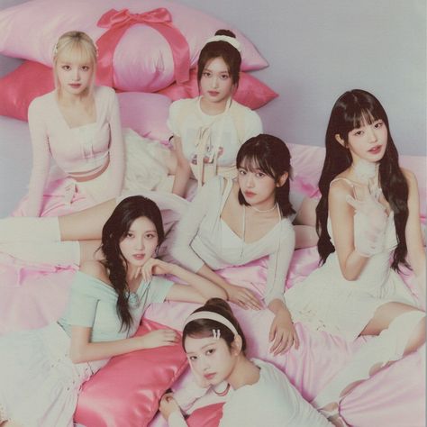 the fairy's wish - ive season greetings #ive #group #photo #OT6 #icon #lq #pink #cute Groups Poster, Kpop Iphone Wallpaper, Pink Posters, Kpop Posters, Pink Girly Things, Blue Bloods, Teenage Dream, Starship Entertainment, Kpop Aesthetic