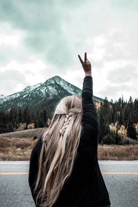 Long Hairstyles Blonde, Long Hair Goals, Hair Goals Long, Girls Long Hair, Long Hair Ideas, Mountain Aesthetic, Granola Girl Aesthetic, Hairstyles Blonde, Blonde Braids