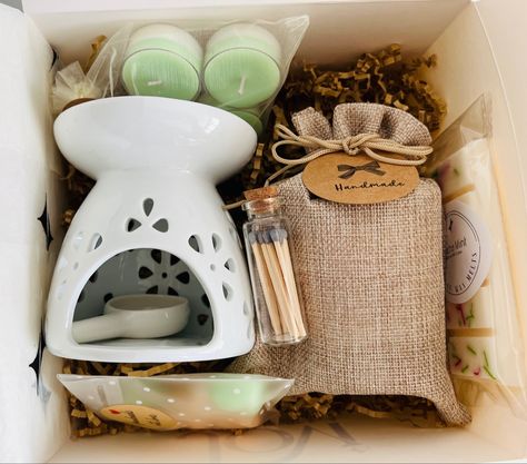 Wax Melts Gift Set, Wax Melt Gift Set, Candle Package Ideas, Wax Melt Gift Box Ideas, Candle Packing Ideas, Candle Packaging Ideas Boxes, Wax Melt Packaging Ideas, Candle Gift Box Ideas, Wax Melts Packaging Ideas