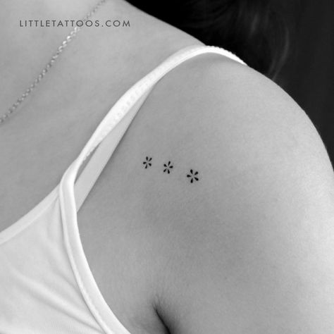 Set of three minimalist flower ornament temporary tattoos. Size: 1.3 in / 3.4 cm (width) Tiny Tattoo Flower, Tattoo For Three Kids, Corningware Tattoo, Minimalist Back Tattoo Women, Three Flowers Tattoo, Tiny Flowers Tattoo, Three Flower Tattoo, Minimal Back Tattoo, Dainty Back Tattoo