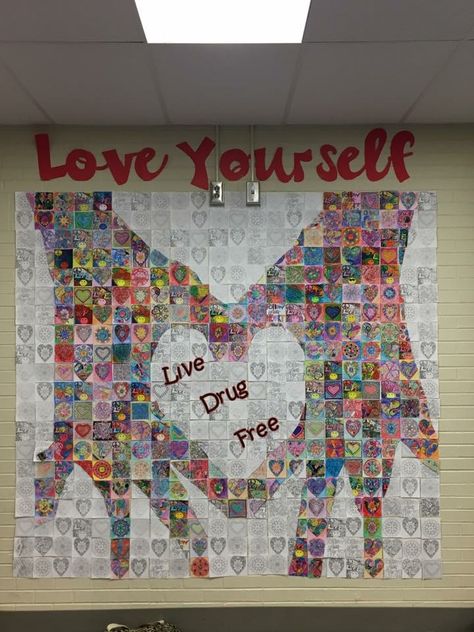 Diy Red Ribbon Week Ideas, Red Ribbon Art Projects, High School Red Ribbon Week, Red Ribbon Week Ideas Elementary Bulletin Board, Red Ribbon Week 2023, Red Ribbon Bulletin Boards, Red Ribbon Week Banner, Red Ribbon Week Themes, Red Ribbon Bulletin Board Ideas