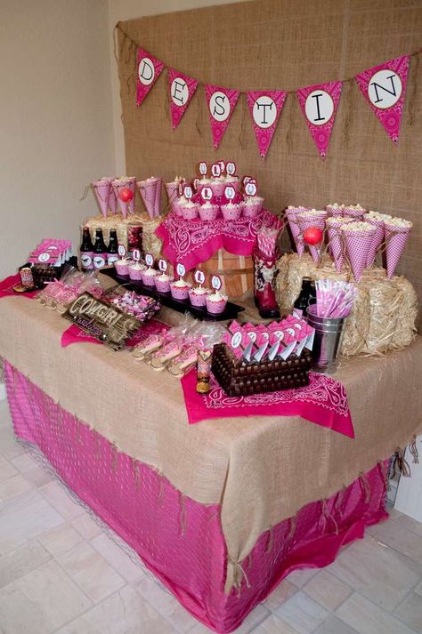 Pink Cowgirl Birthday Party, Pink Cowgirl Party, Pink Cowgirl Birthday, Cowgirl Birthday Party Ideas, Sheriff Callie Birthday, Buffet Dessert, Cowgirl Baby Showers, Western Birthday Party, Horse Birthday Parties