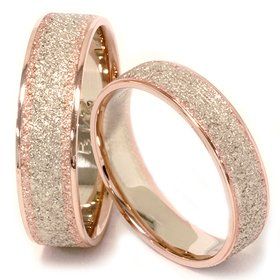 Pompeii3 Inc. Matching His & Hers 14K Rose & White Gold Wedding Bands - 8.5 Pompeii3 Inc. http://www.amazon.co.uk/dp/B005DMDEQM/ref=cm_sw_r_pi_dp_MQyQub08ND491 Feminine Hands, Pink Gold Rings, Pink And Gold Wedding, White Gold Wedding Bands, Rose Gold Wedding Bands, Ladies Ring, Bling Rings, Gold Sparkle, Gold Wedding Band