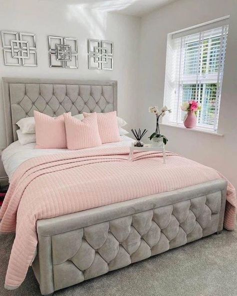 Beautiful Bed Designs, Grey Bedroom Decor, Luxury Room Bedroom, Classy Bedroom, Redecorate Bedroom, Luxury Rooms, Room Makeover Bedroom, White Room, Dream Room Inspiration