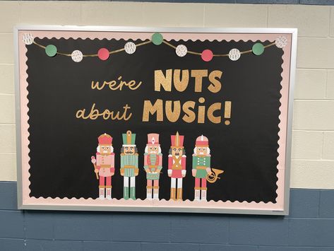 Spring Music Bulletin Boards, Christmas Music Bulletin Boards, Music Class Bulletin Boards, Winter Music Bulletin Boards, Choir Teacher Aesthetic, Music Teacher Aesthetic, Elementary Music Classroom Decor, Music Room Bulletin Boards, Teacher Decorations