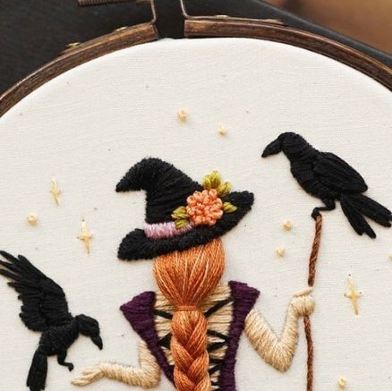 Magnus & Quill Embroidery on Instagram: "NEW PDF Pattern + YouTube Tutorials 🍂 This witch is ready for Halloween, along with her little raven friends 🥰 Super excited for this brand new pattern 🖤 Available as a PDF Digital Download on Etsy, pattern includes: 🍂Step By Step instructions (with photos of the actual pattern being stitched) 🍂Colour Guide (dmc) 🍂Supply List (including needle size, hoop size, best fabric to use) 🍂YouTube Tutorials (access to private YouTube videos showing the patt Embroidery Raven, Witch Embroidery Ideas, Raven Embroidery, Crow Embroidery, Witch Embroidery, Colour Guide, Christmas Gifts To Make, Halloween Embroidery, Embroidery Videos