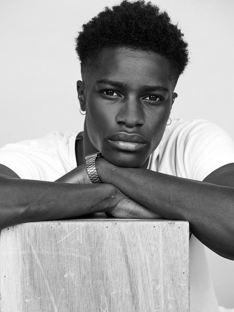 James Kakonge, Mukasa Kakonge, Male Portrait Pose Reference, Book Portfolio, Men's Portrait Photography, Male Portrait Poses, Studio Photoshoot Ideas, Black Male Models, Headshot Poses