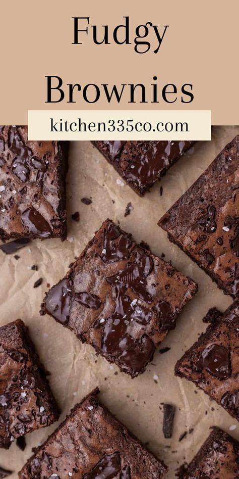 These Fudgy Brownies are so simple to make, ready in 30 minutes, and packed full of chunks of chocolate. They melt in your mouth and will definitely have you coming back for more! Cheesecake Swirl Brownies, Cherry Brownies, Dairy Free Brownies, Pecan Pie Filling, Brownies Recipe Homemade, Swirl Brownies, Chewy Brownies, Homemade Brownies, Chocolate Chip Banana Bread